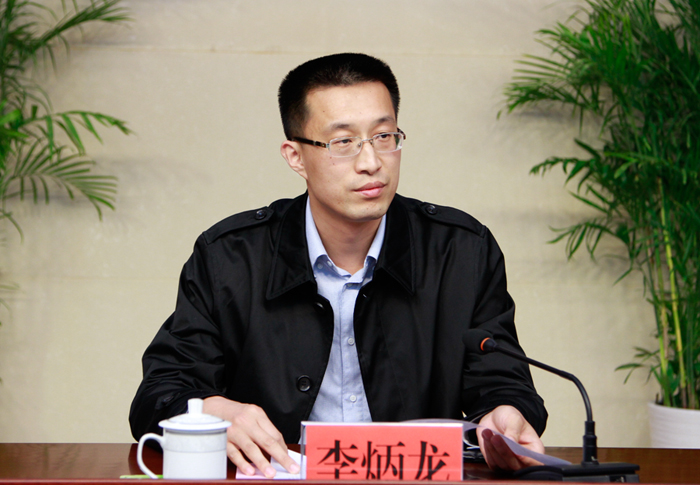 省委组织部干部五处李炳龙主任